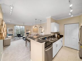 720 S Sapodilla Avenue 301, West Palm Beach FL 33401