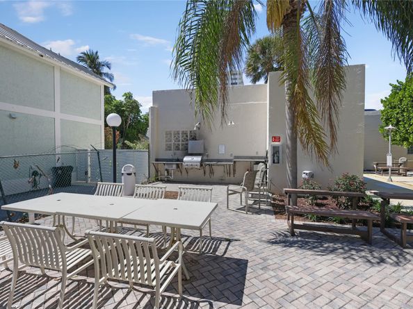 2500 E Las Olas Blvd 406, Fort Lauderdale FL 33301