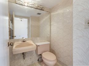 2500 E Las Olas Blvd 406, Fort Lauderdale FL 33301