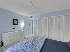 960 Crystal Lake Drive 115, Pompano Beach FL 33064