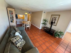 15710 E Waterside Cir 101, Sunrise FL 33326