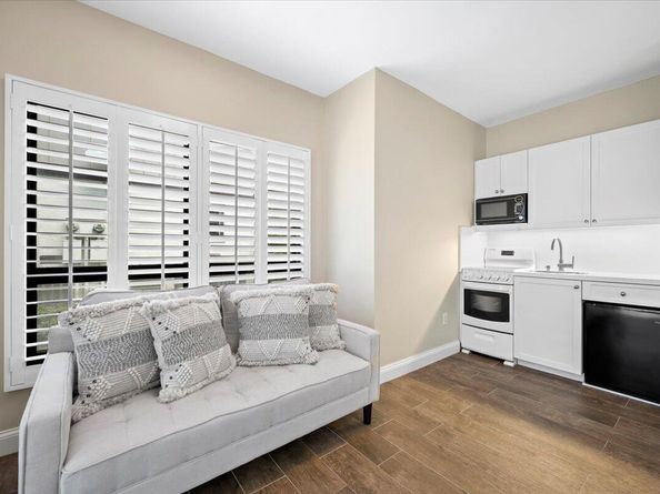 13334 Polo Club Road 226/227, Wellington FL 33414