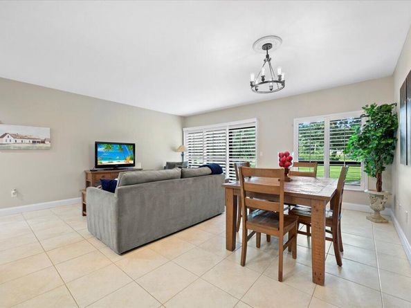 13334 Polo Club Road 226/227, Wellington FL 33414