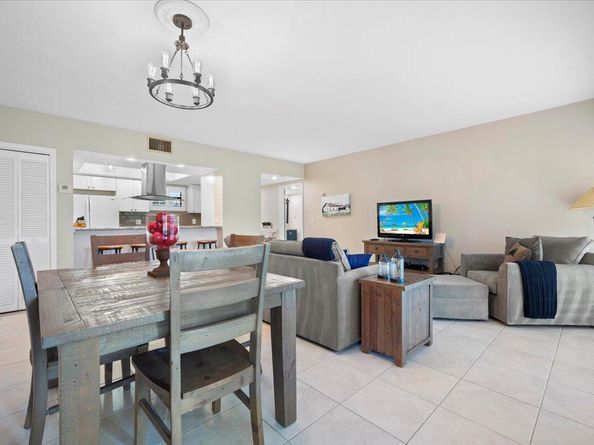 13334 Polo Club Road 226/227, Wellington FL 33414