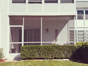 2880 Lake Osborne Drive 104, Lake Worth Beach FL 33461