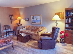 2880 Lake Osborne Drive 104, Lake Worth Beach FL 33461