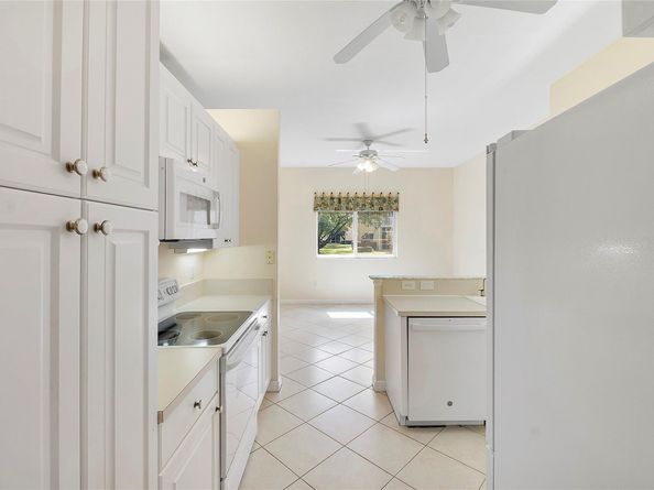 7919 E Exeter Blvd 102, Tamarac FL 33321
