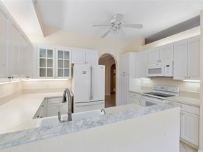 7919 E Exeter Blvd 102, Tamarac FL 33321