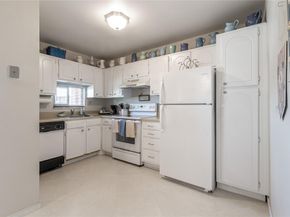 671 S Hollybrook Dr 306, Pembroke Pines FL 33025