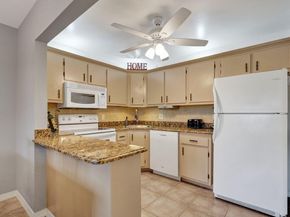 5900 Whispering Pine Way B2, Greenacres FL 33463