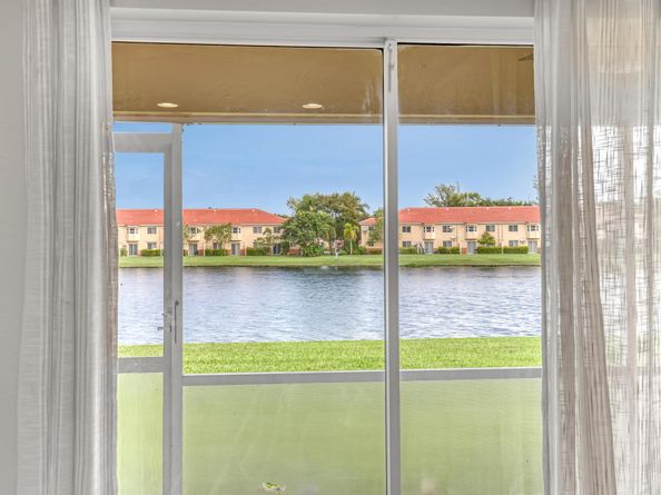 6215 Eaton Street, West Palm Beach FL 33411