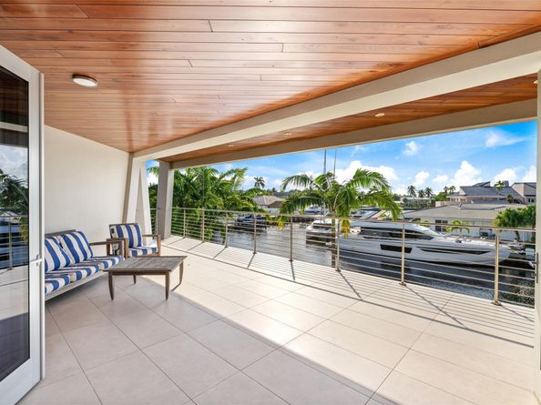 3300 NE 39th Street, Fort Lauderdale FL 33308