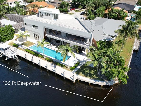 3300 NE 39th Street, Fort Lauderdale FL 33308