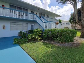 65 Berkshire C, West Palm Beach FL 33417