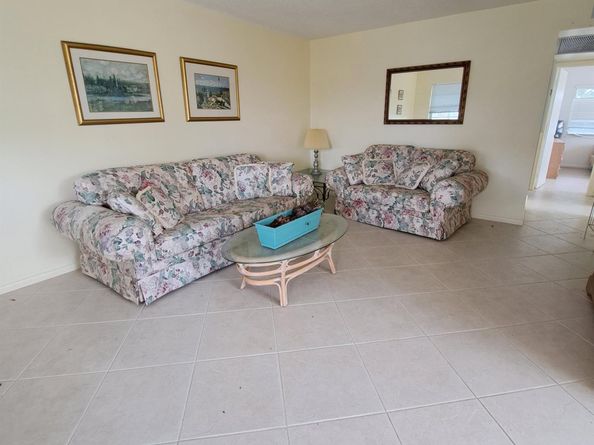 65 Berkshire C, West Palm Beach FL 33417