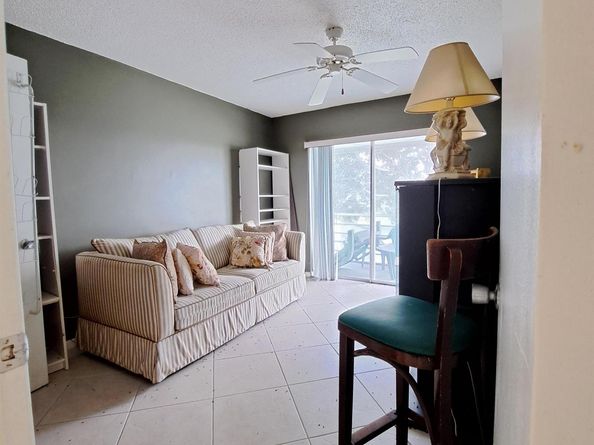 65 Berkshire C, West Palm Beach FL 33417