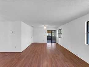 7 Bay Cedar Court, Royal Palm Beach FL 33411