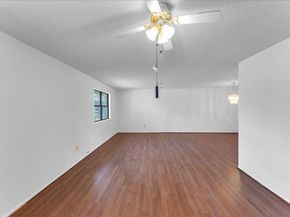 7 Bay Cedar Court, Royal Palm Beach FL 33411