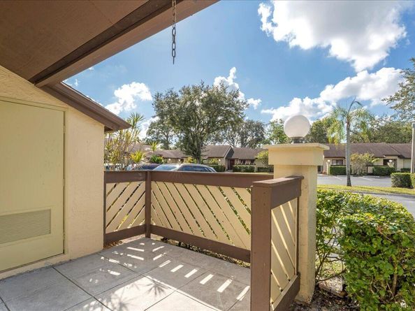 7 Bay Cedar Court, Royal Palm Beach FL 33411