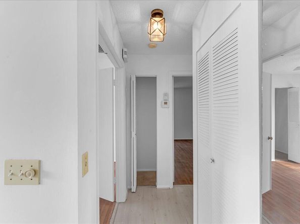 7 Bay Cedar Court, Royal Palm Beach FL 33411