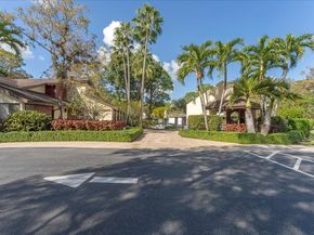 7 Bay Cedar Court, Royal Palm Beach FL 33411