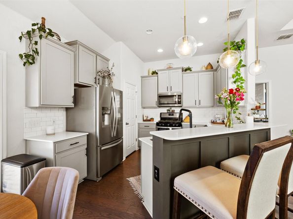 1501 Bedlington LN, Austin TX 78748