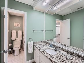 204 World Of Tennis SQ C15, Lakeway TX 78738