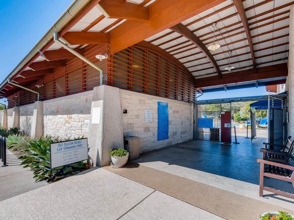204 World Of Tennis SQ C15, Lakeway TX 78738