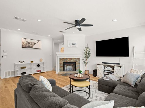 3708 Aspen Creek PKWY, Austin TX 78749
