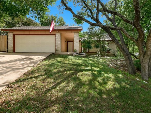 8702 Wildridge DR, Austin TX 78759