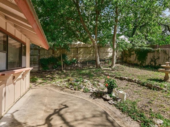 8702 Wildridge DR, Austin TX 78759