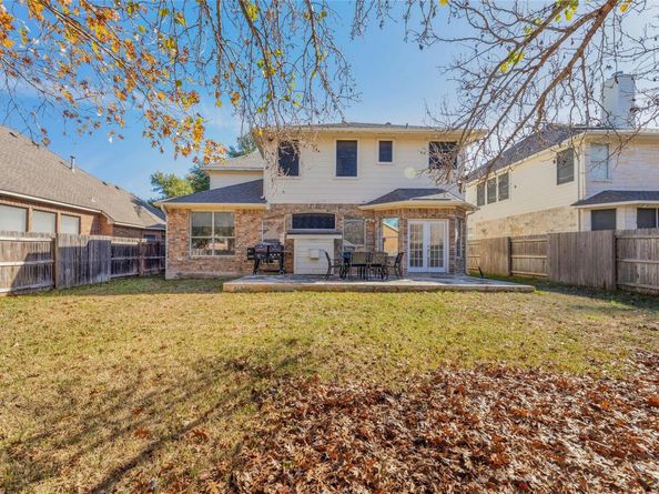 16805 Willow Oak LN, Round Rock TX 78681