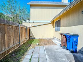 11901 Swearingen DR 113, Austin TX 78758