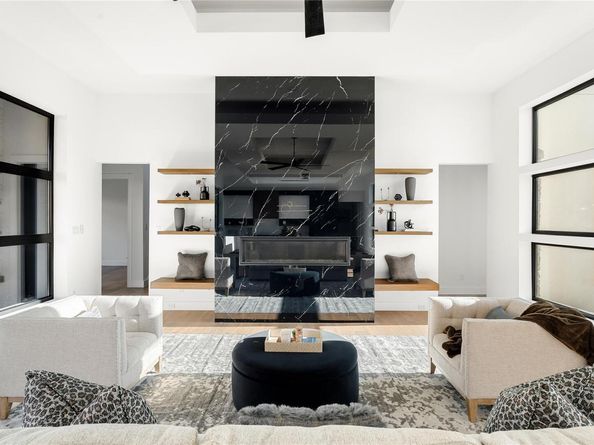 106 Bella Montagna CIR, Austin TX 78734