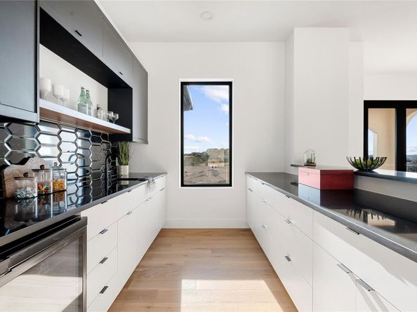 106 Bella Montagna CIR, Austin TX 78734