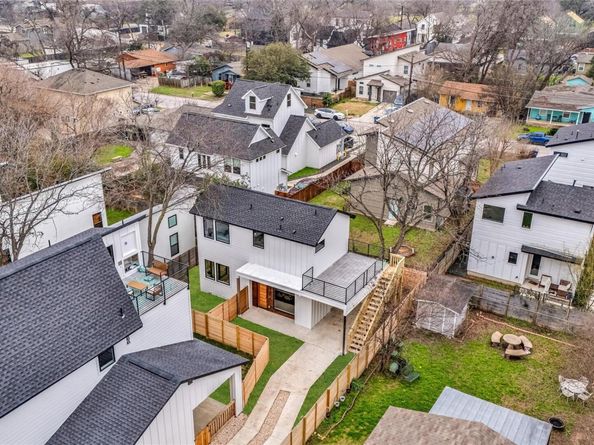 2717 Lyons RD 2, Austin TX 78702