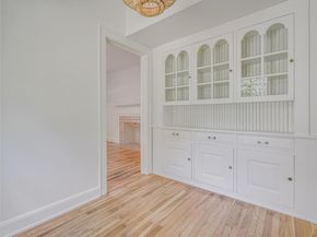 501 Carolyn Ave, Austin TX 78705