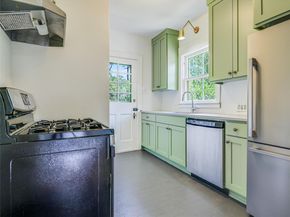 501 Carolyn Ave, Austin TX 78705