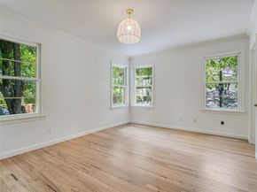 501 Carolyn Ave, Austin TX 78705