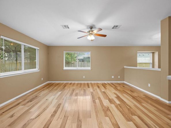 3817 Blue Mountain PATH, Round Rock TX 78681