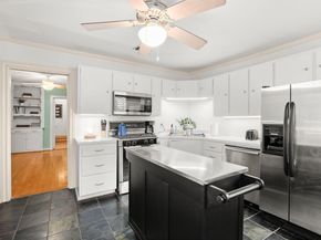 1406 Summit ST, Austin TX 78741