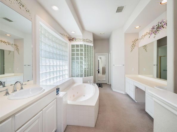 5654 Rain Creek PKWY, Austin TX 78759