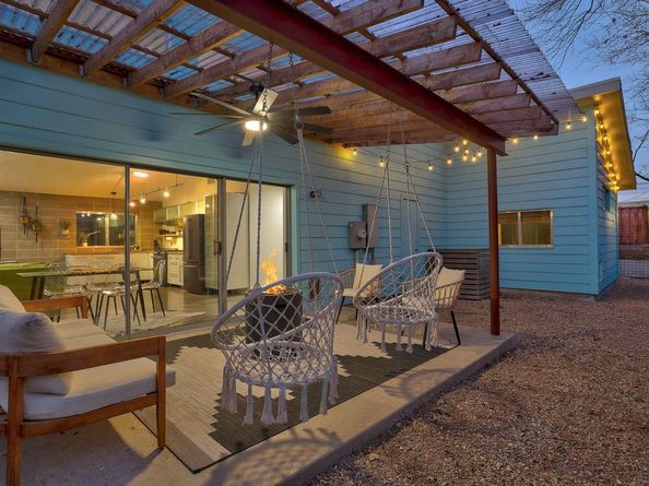 2202 Santa Rosa ST, Austin TX 78702