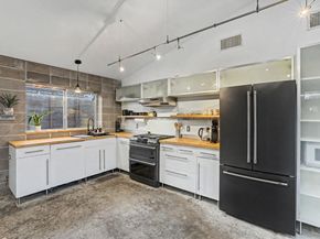 2202 Santa Rosa ST, Austin TX 78702