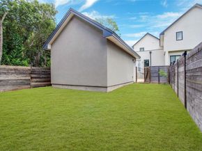 5402 Woodrow Ave B, Austin TX 78756