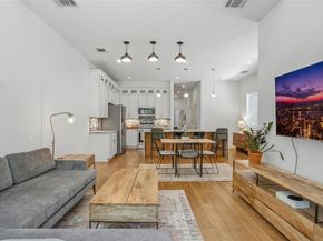 5402 Woodrow Ave B, Austin TX 78756
