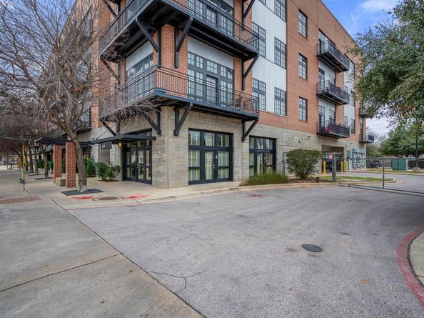2235 E 6th ST 210, Austin TX 78702
