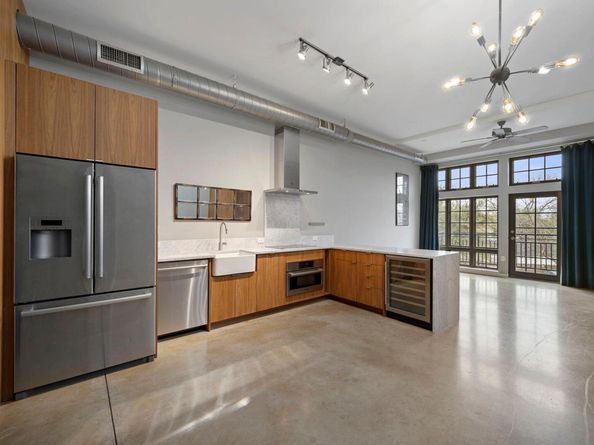 2235 E 6th ST 210, Austin TX 78702