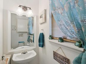 1184 Waller ST, Austin TX 78702