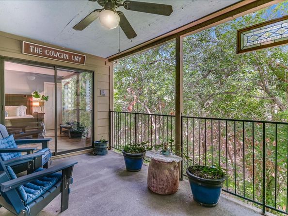 1135 Barton Hills DR 206, Austin TX 78704